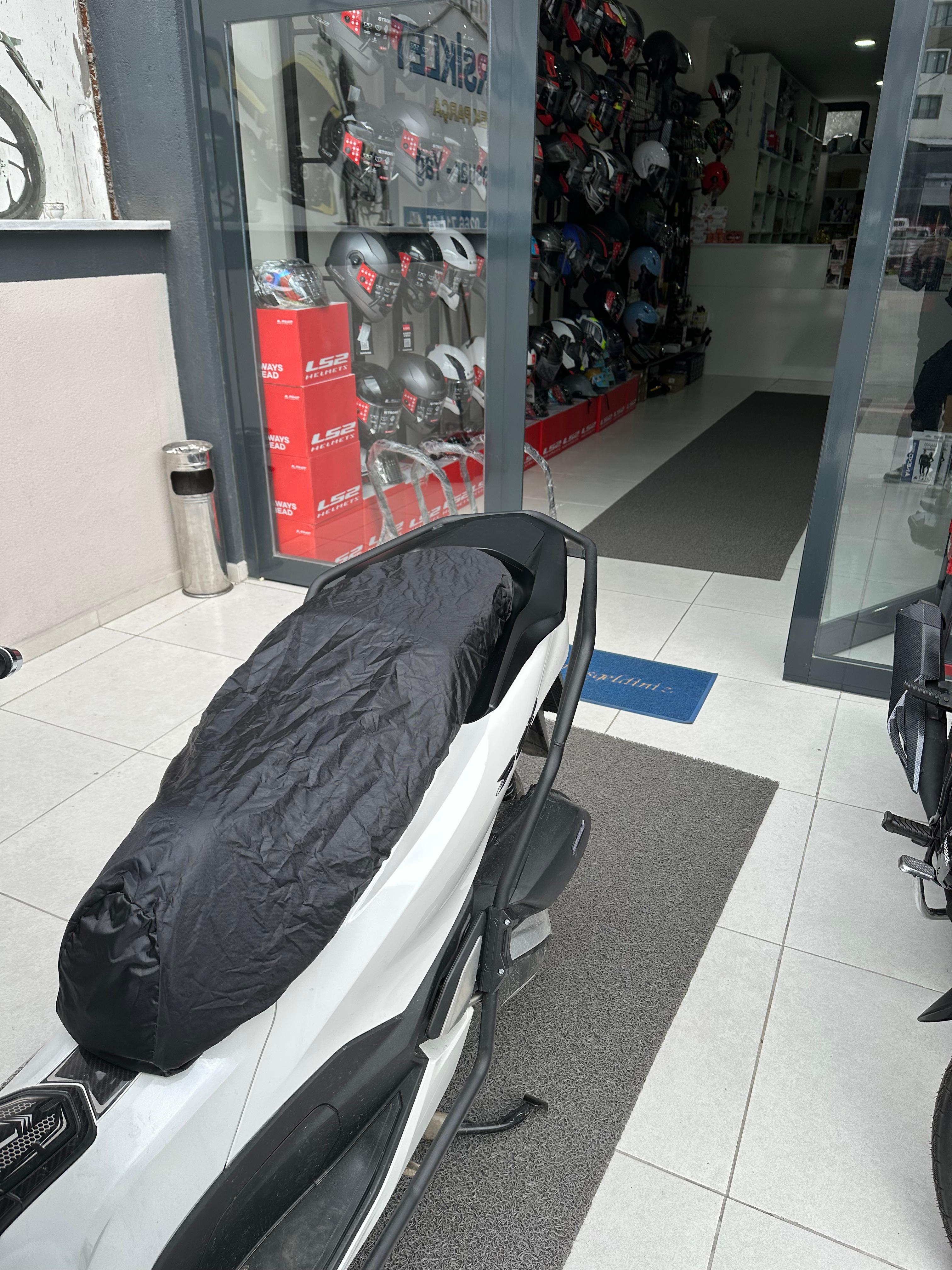 PCX N MAX JUPİTER KOLTUK SELE  BRANDASI EN İYİ KALİTE YAĞMUR GEÇİRMEZ